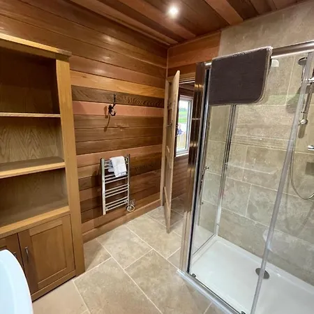 East Learmouth Lakeside Lodges - Larch Lodge Cornhill on Tweed Exterior foto