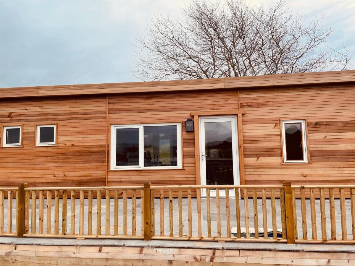 Campsite East Learmouth Lakeside - Larch *